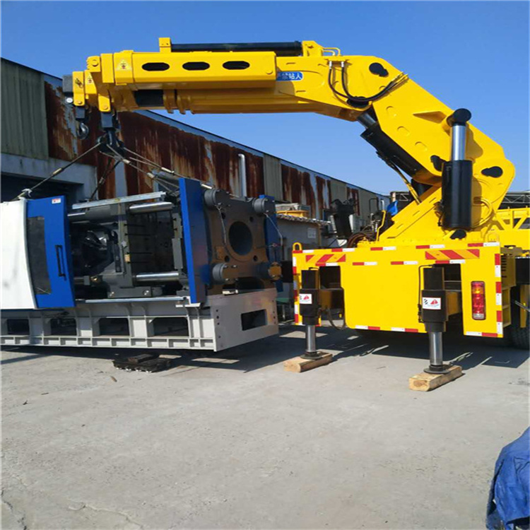 肥西县 大吨位折臂吊出租费用解析：一小时租赁多少钱