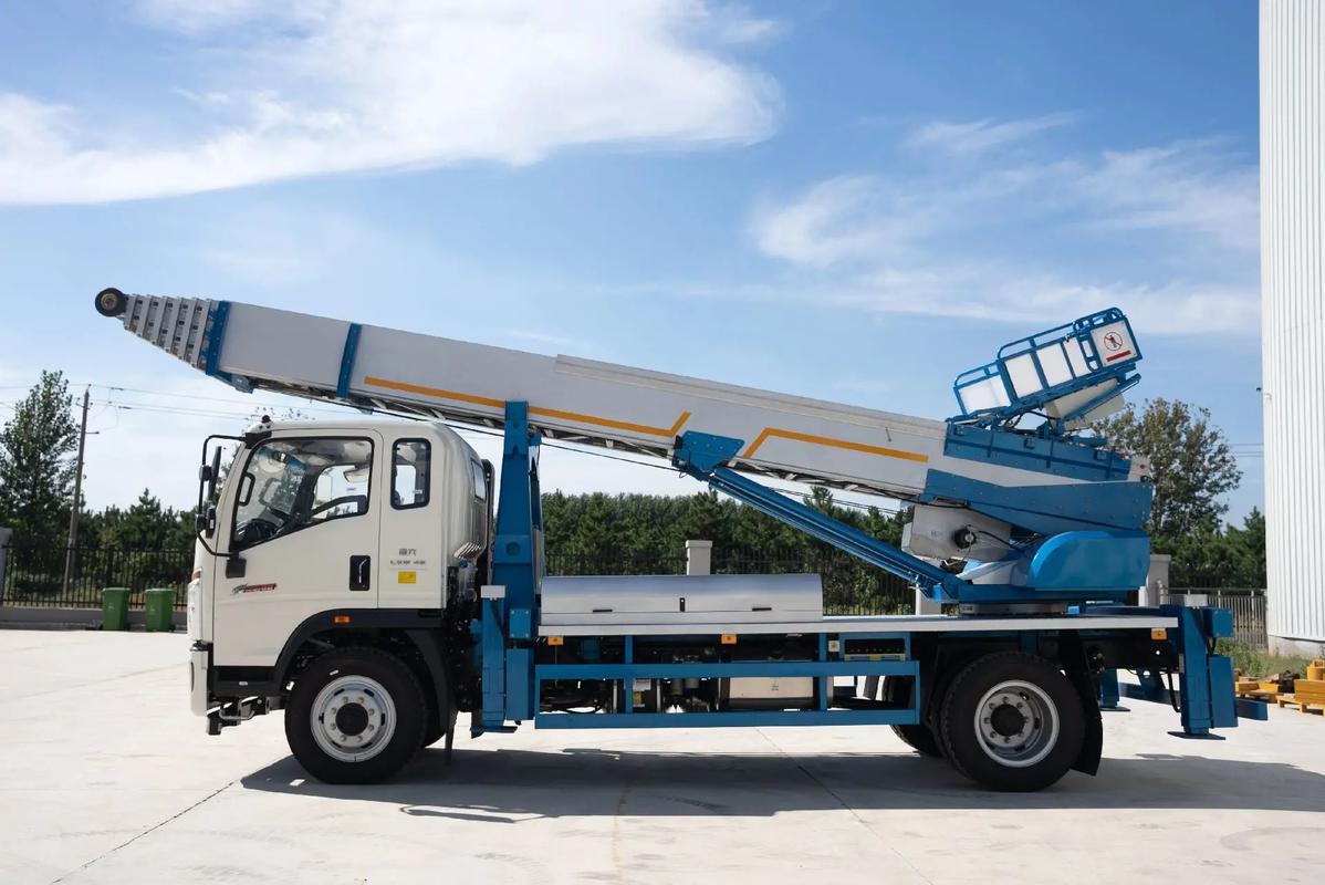 肥西县云梯上料车租赁费用