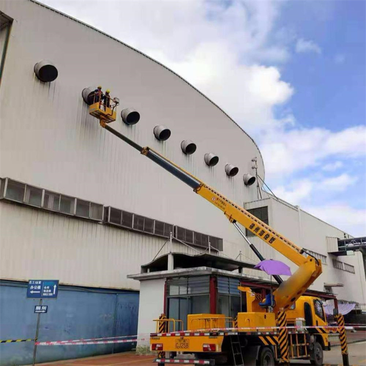 肥西县高空作业车出租服务：专业广告牌安装解决方案