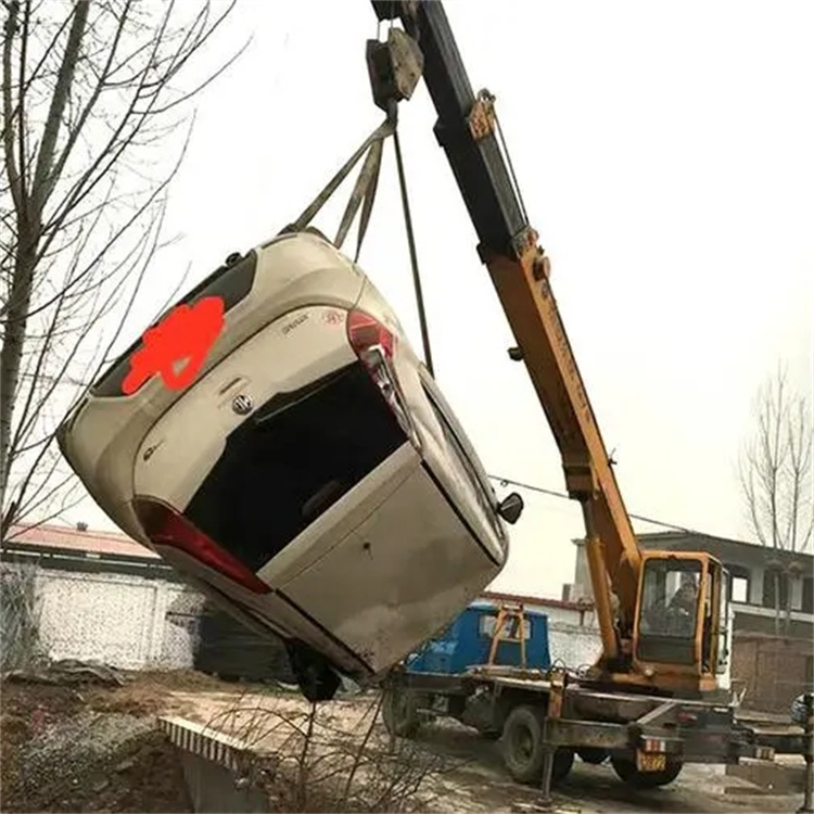 肥西县吊车吊轿车租赁指南：如何选吨位、避风险、省预算