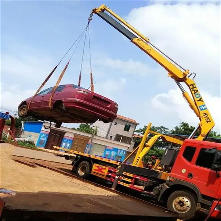 肥西县吊车吊汽车的正确方法